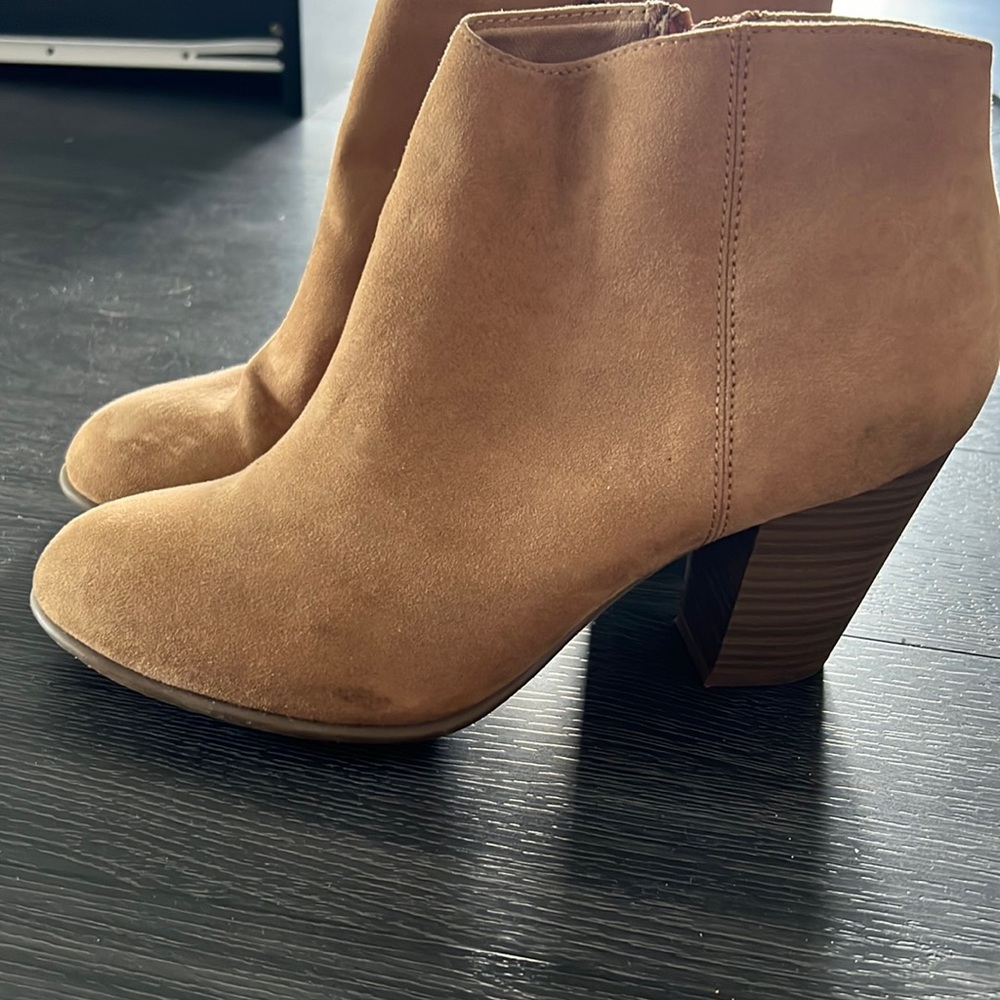 Old Navy Booties brown